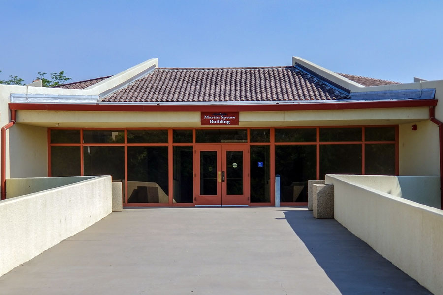 Image of the front of Speare Hall